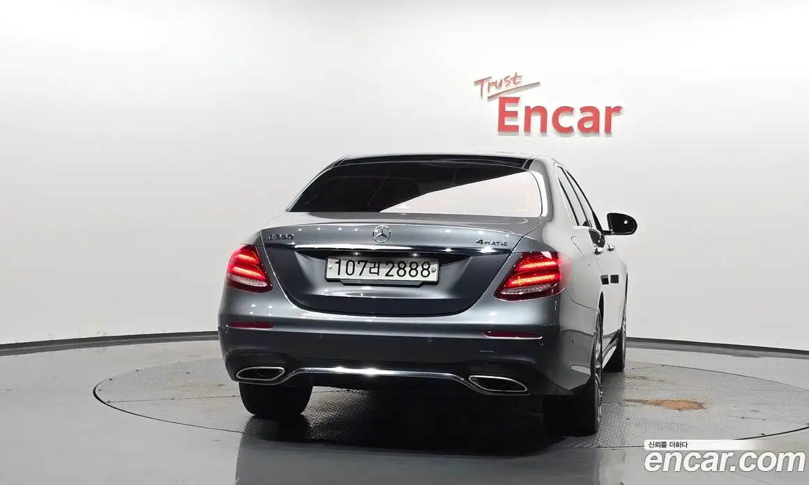 Mercedes-Benz E-Class 2019 2.0 гидро, фото 4 Mercedes-Benz E-Class 2019 2.0 гидро, фото 4