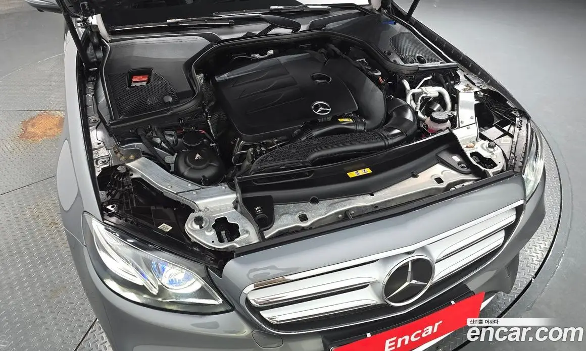 Mercedes-Benz E-Class 2019 2.0 гидро, фото 6 Mercedes-Benz E-Class 2019 2.0 гидро, фото 6