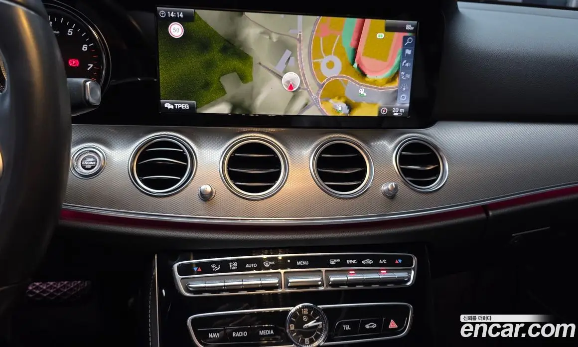 Mercedes-Benz E-Class 2019 2.0 гидро, фото 14 Mercedes-Benz E-Class 2019 2.0 гидро, фото 14