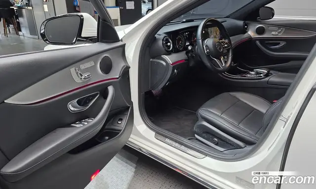 Mercedes-Benz E-Class 2019 2.0 гидро, миниатюра 10 Mercedes-Benz E-Class 2019 2.0 гидро, миниатюра 10