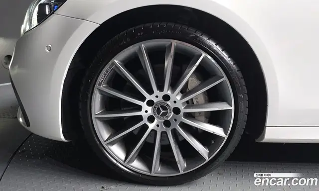 Mercedes-Benz E-Class 2020 2.0 гидро, миниатюра 5 Mercedes-Benz E-Class 2020 2.0 гидро, миниатюра 5