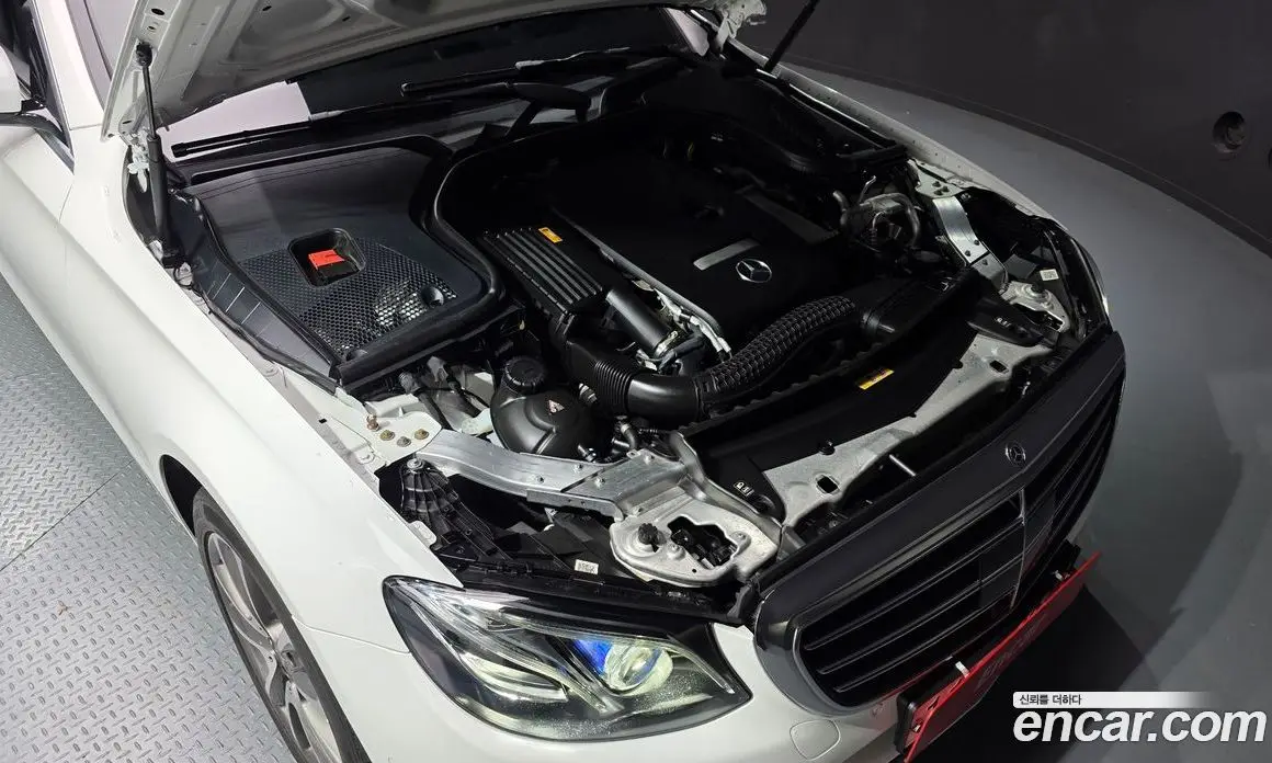 Mercedes-Benz E-Class 2020 2.0 гидро, фото 6 Mercedes-Benz E-Class 2020 2.0 гидро, фото 6