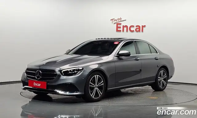 Mercedes-Benz E-Class, 2021, 82 346 км