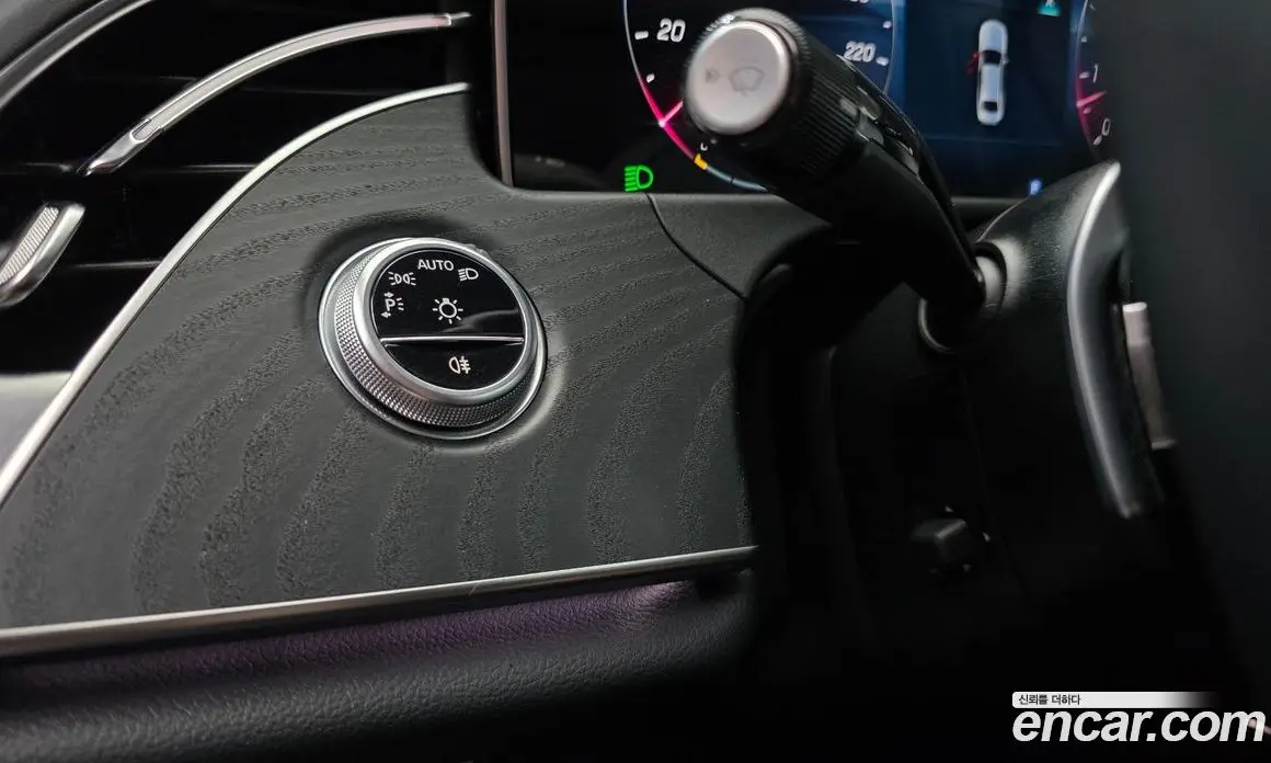 Mercedes-Benz E-Class 2024 2.0 гидро, фото 26