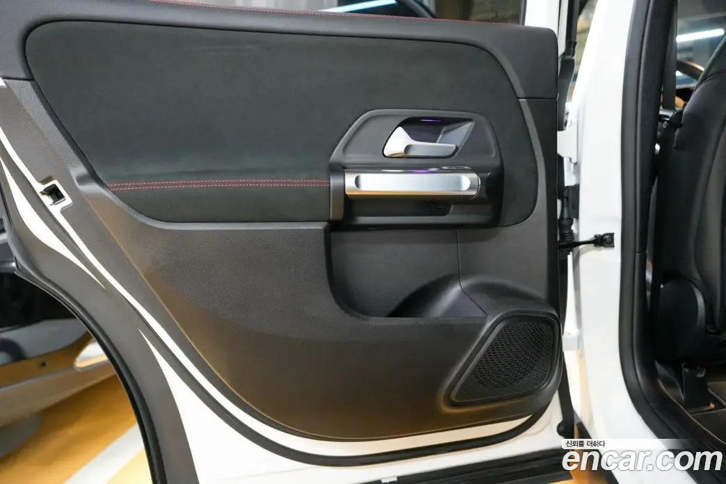 Mercedes-Benz GLB-Class 2020 2.0 гидро, фото 17 Mercedes-Benz GLB-Class 2020 2.0 гидро, фото 17