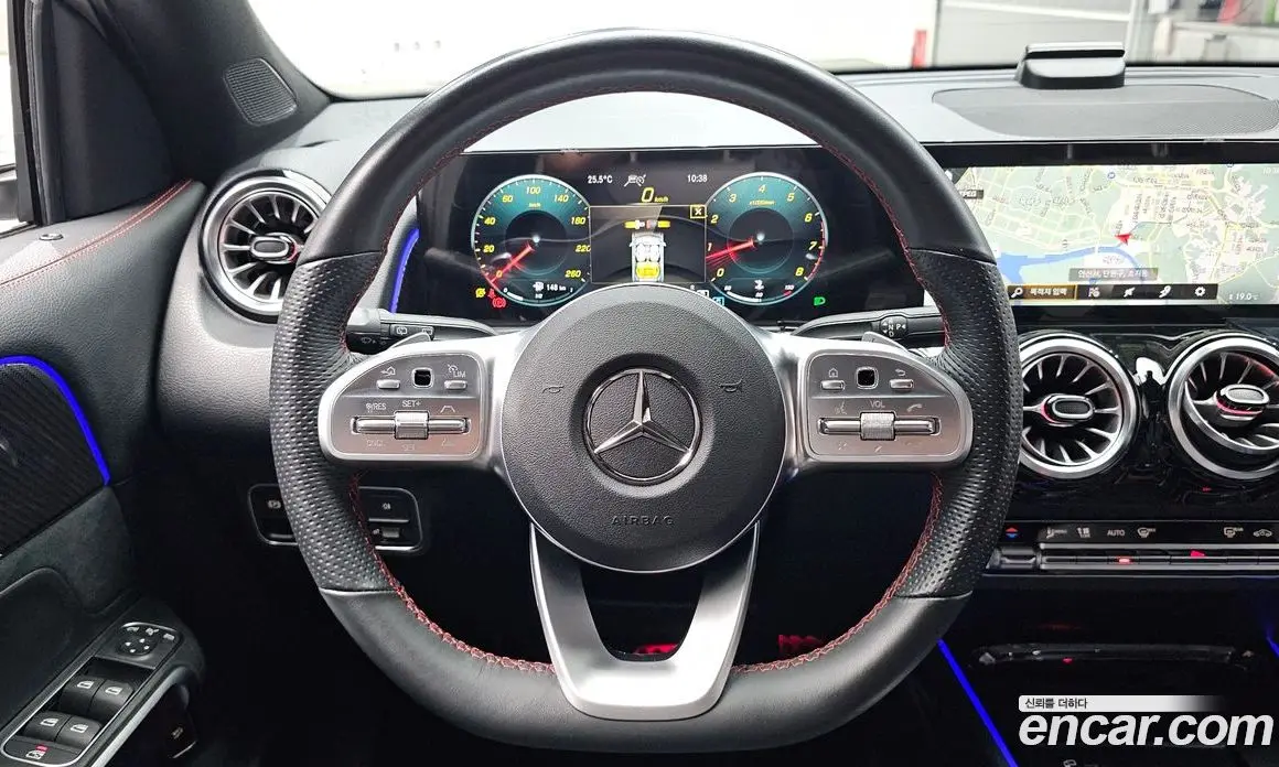 Mercedes-Benz GLB-Class 2021 2.0 гидро, фото 13