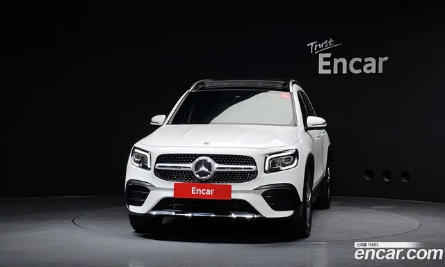 Mercedes-Benz GLB-Class 2021 2.0 гидро, миниатюра 3