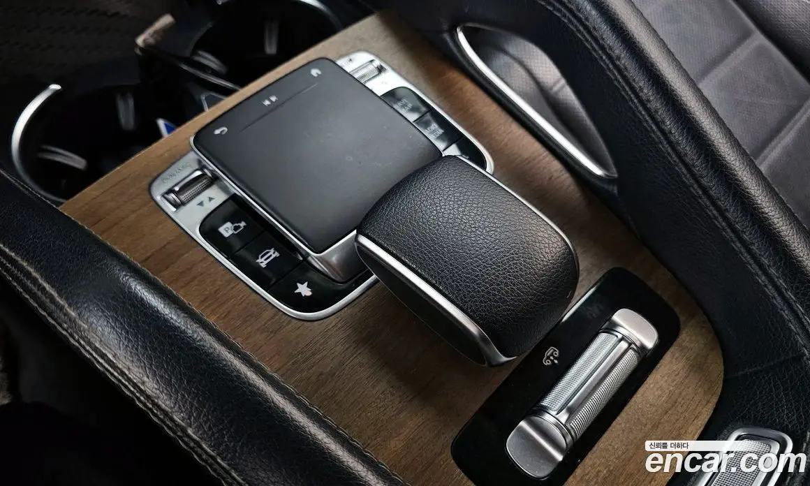 Mercedes-Benz GLE-Class 2019 3.0 гидро, фото 19 Mercedes-Benz GLE-Class 2019 3.0 гидро, фото 19