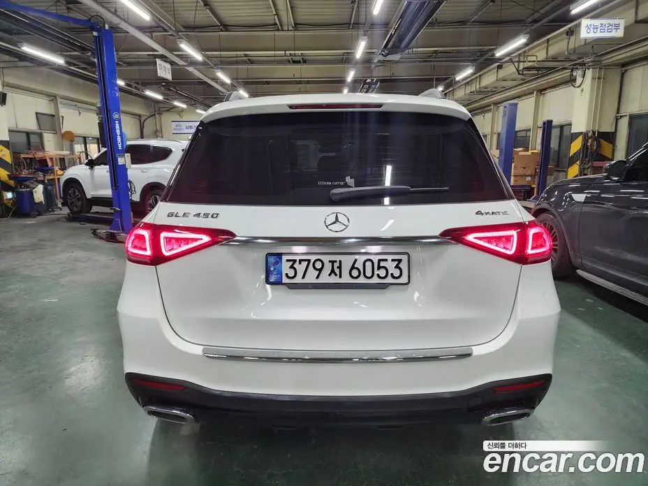 Mercedes-Benz GLE-Class 2022 3.0 гидро, фото 4