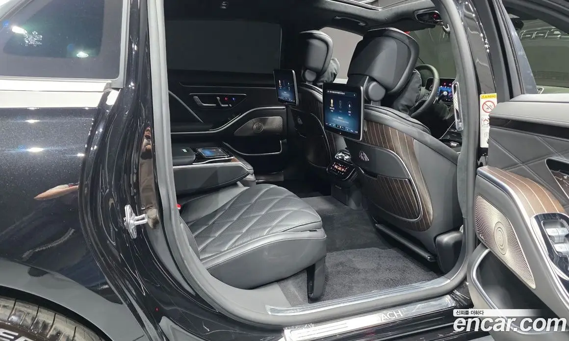 Mercedes-Benz S-Class 2022 4.0 гидро, фото 17