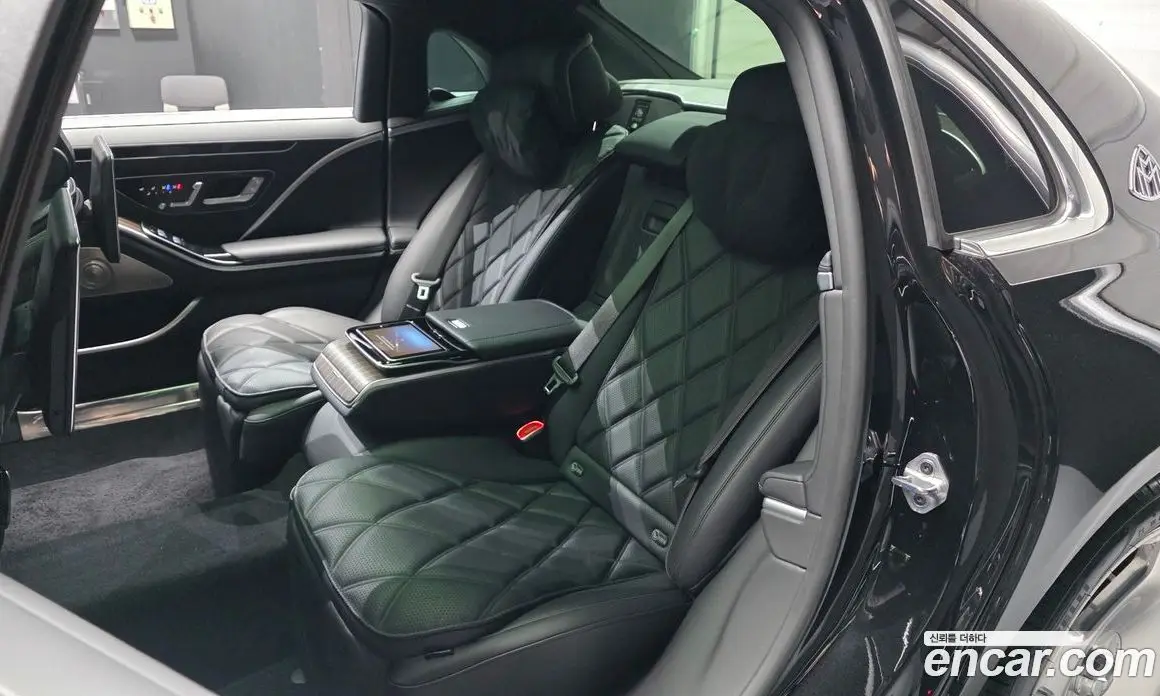 Mercedes-Benz S-Class 2022 4.0 гидро, фото 18
