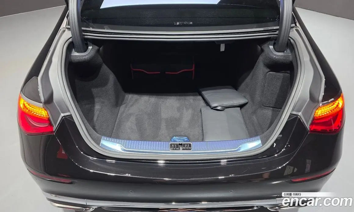 Mercedes-Benz S-Class 2022 4.0 гидро, фото 25