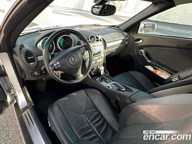 Mercedes-Benz SLK-Class 2006 1.8 гидро, миниатюра 7 Mercedes-Benz SLK-Class 2006 1.8 гидро, миниатюра 7