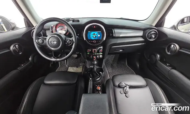 Mini Cooper 2018 1.5 автомат (гидро), миниатюра 7