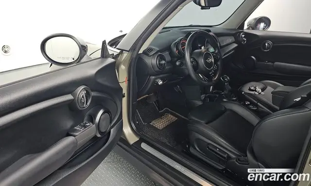 Mini Cooper 2018 1.5 автомат (гидро), миниатюра 10