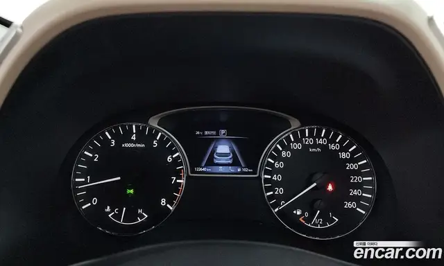 Nissan Pathfinder 2017 3.5 автомат (гидро), миниатюра 11