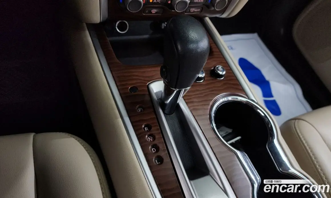 Nissan Pathfinder 2017 3.5 автомат (гидро), фото 12