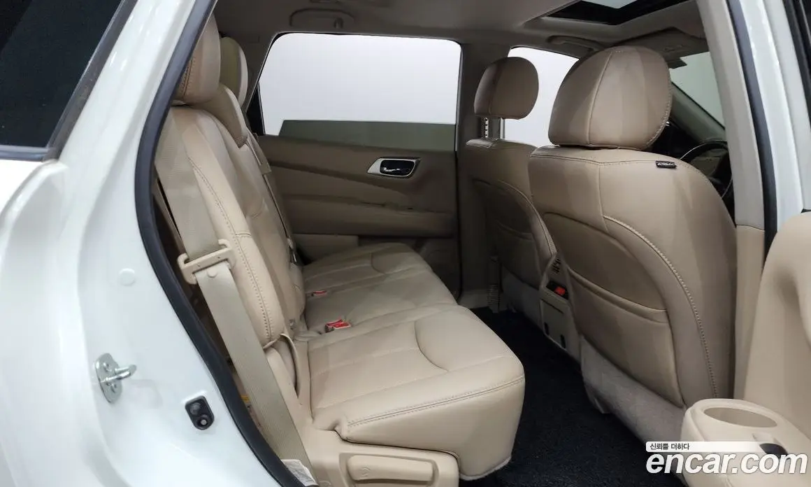 Nissan Pathfinder 2017 3.5 автомат (гидро), фото 18