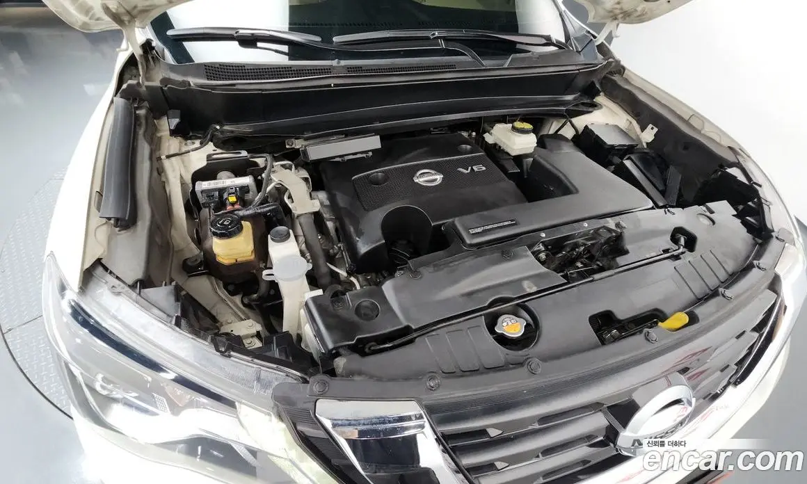 Nissan Pathfinder 2017 3.5 автомат (гидро), фото 6