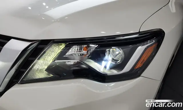 Nissan Pathfinder 2017 3.5 автомат (гидро), миниатюра 8