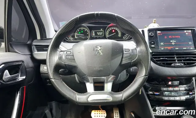 Peugeot 2008 2018 1.5 автомат (гидро), миниатюра 12