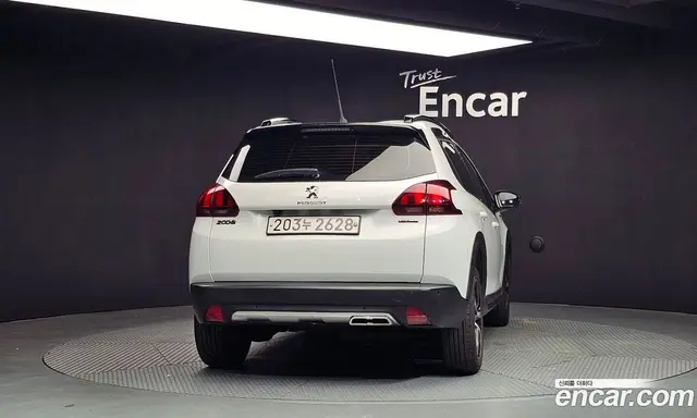 Peugeot 2008 2018 1.5 автомат (гидро), миниатюра 4