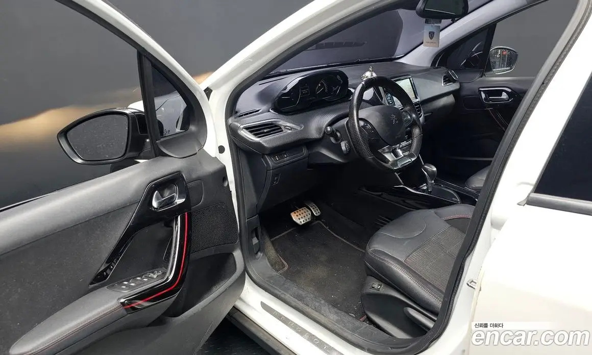 Peugeot 2008 2018 1.5 автомат (гидро), фото 10