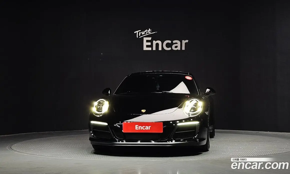 Porsche 911 2019 3.0 автомат (гидро), фото 3
