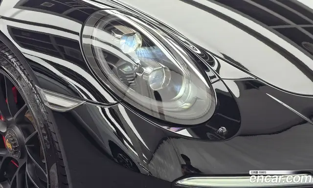 Porsche 911 2019 3.0 автомат (гидро), миниатюра 8