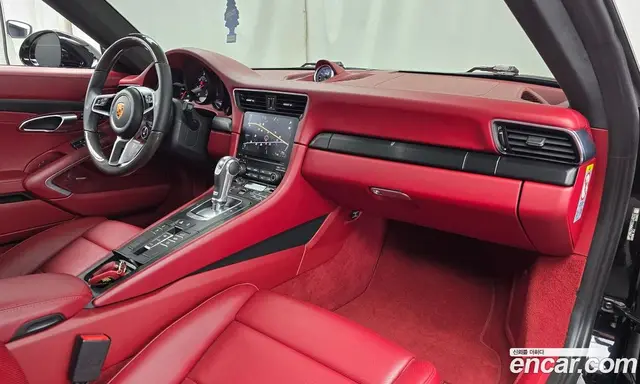 Porsche 911 2019 3.0 автомат (гидро), миниатюра 10