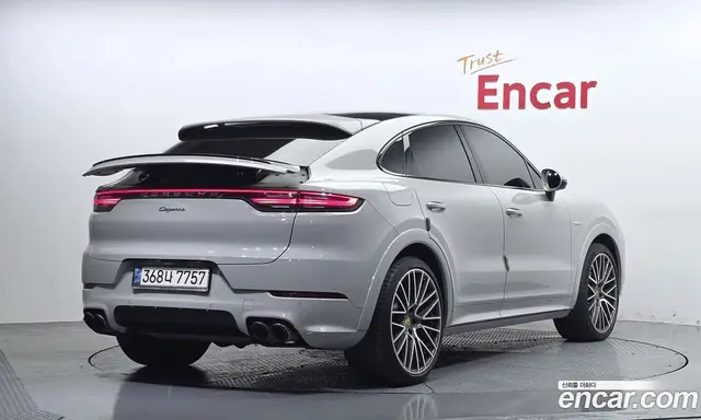 Porsche Cayenne 2020 3.0 автомат (гидро), миниатюра 2