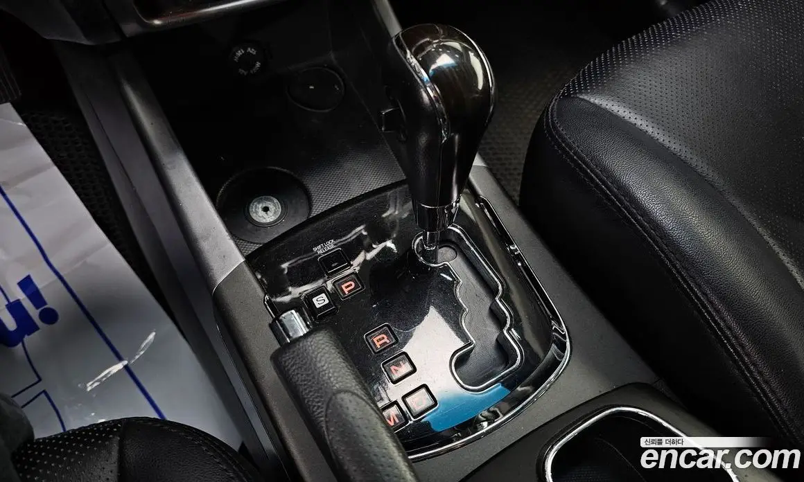 SsangYong Korando 2014 2.0 автомат (гидро), фото 9
