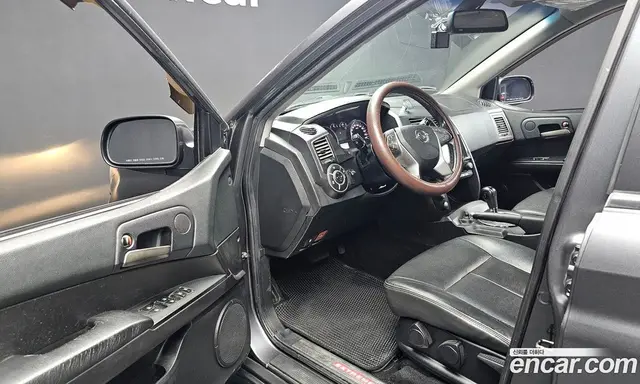 SsangYong Korando 2015 2.0 автомат (гидро), миниатюра 10