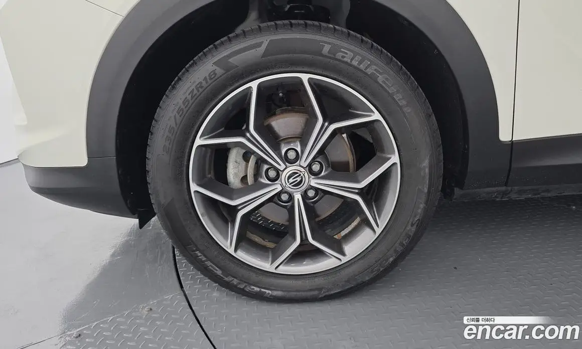 SsangYong Korando 2019 1.6 автомат (гидро), фото 5