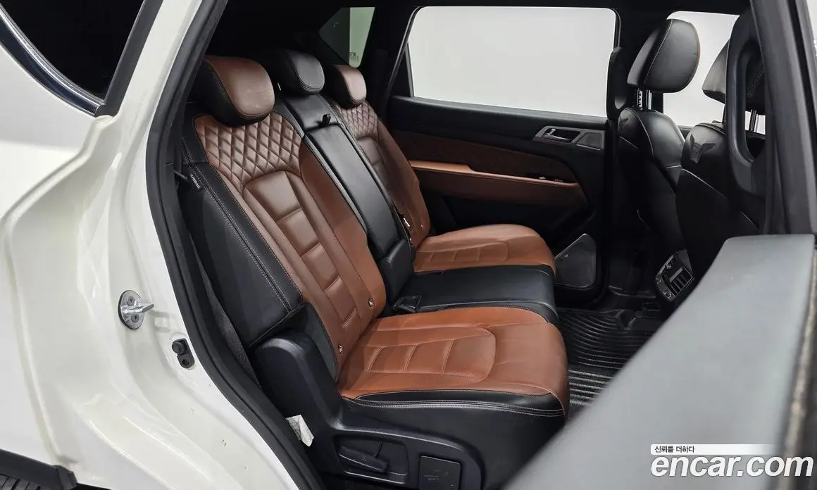 SsangYong Rexton 2017 2.2 автомат (гидро), фото 12