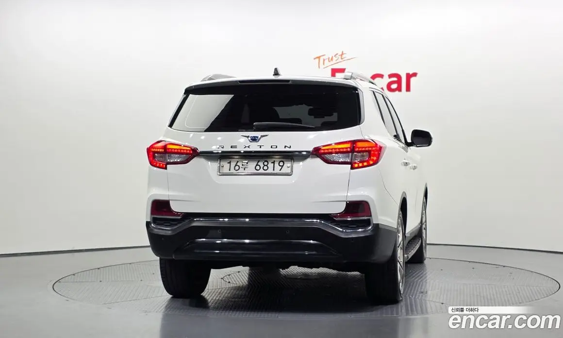SsangYong Rexton 2017 2.2 автомат (гидро), фото 4