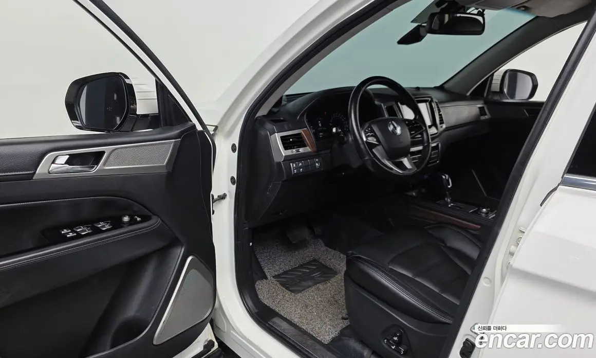 SsangYong Rexton 2017 2.2 автомат (гидро), фото 10