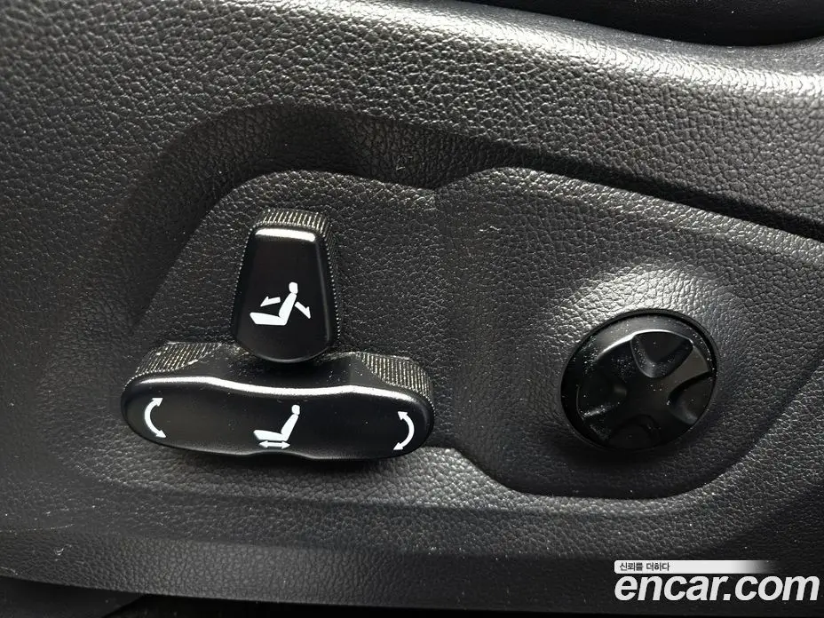 SsangYong Rexton 2019 2.2 автомат (гидро), фото 16