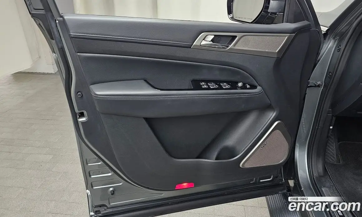 SsangYong Rexton 2019 2.2 автомат (гидро), фото 14