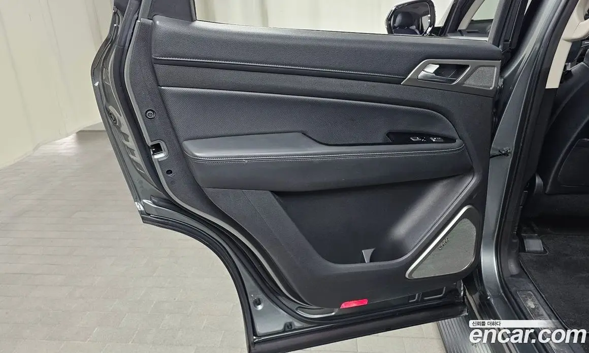 SsangYong Rexton 2019 2.2 автомат (гидро), фото 15