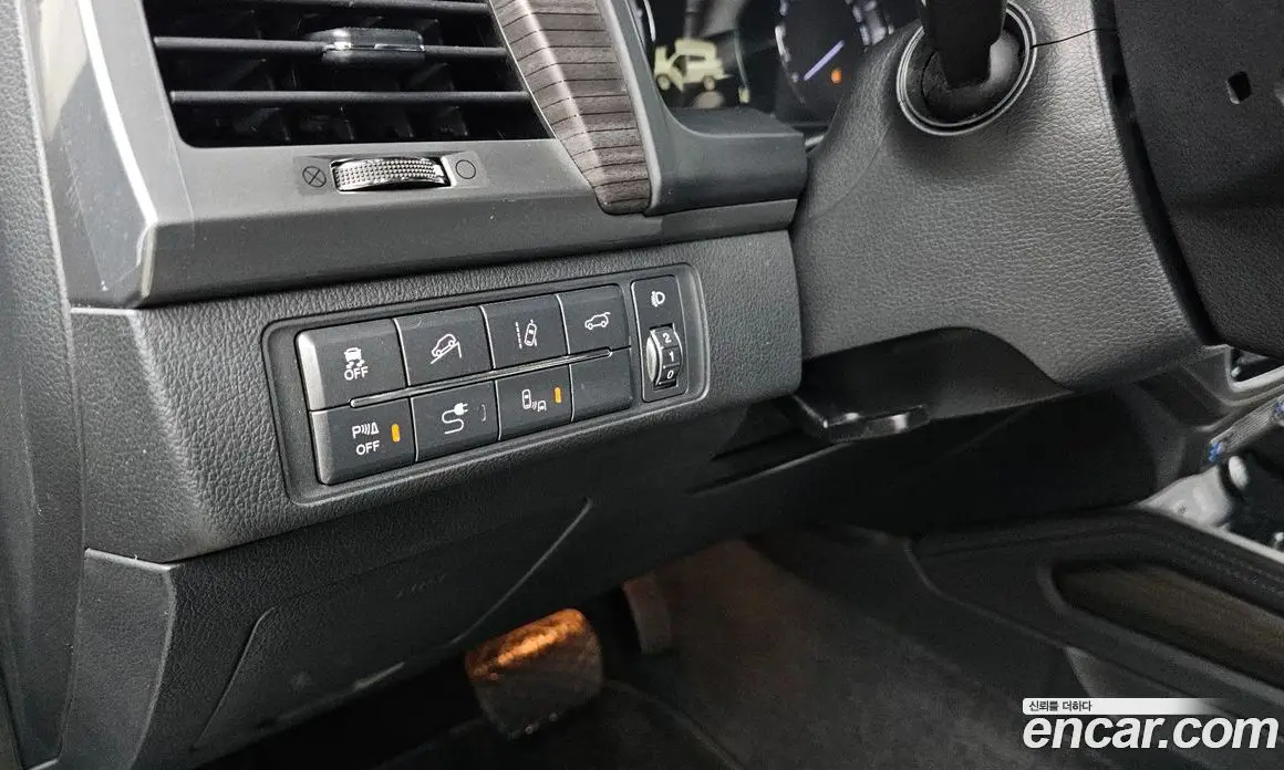 SsangYong Rexton 2019 2.2 автомат (гидро), фото 26