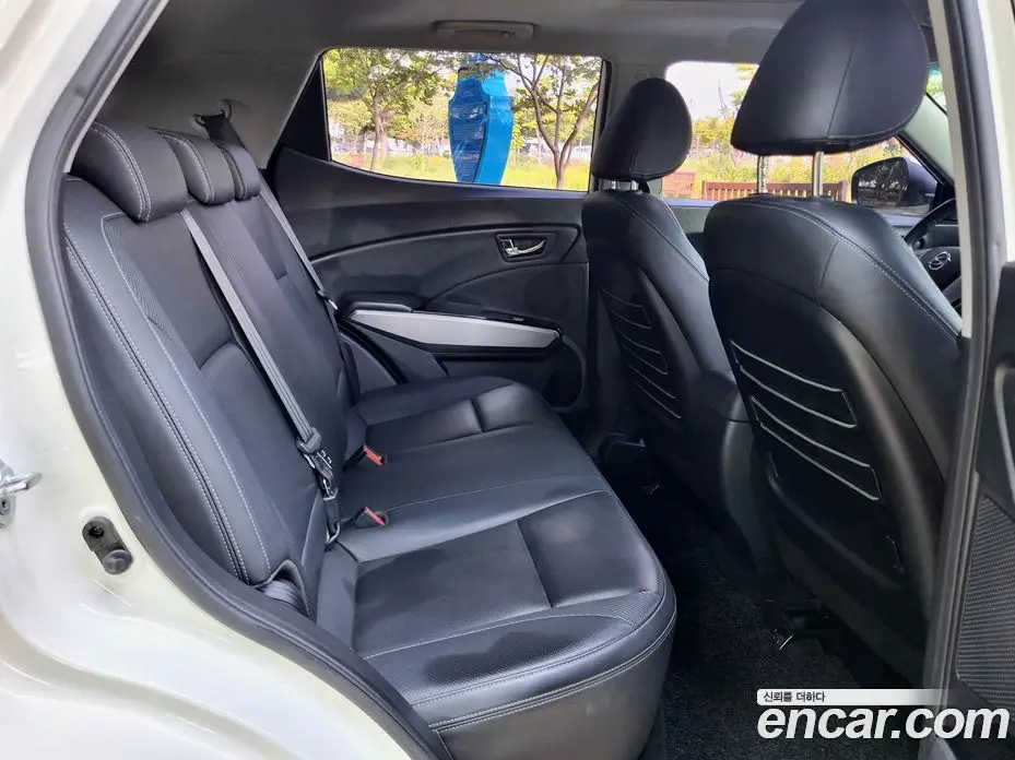 SsangYong TIBOLI 2015 1.6 автомат (гидро), фото 18
