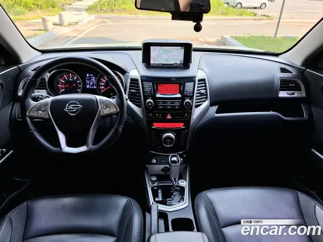 SsangYong TIBOLI 2015 1.6 автомат (гидро), миниатюра 9