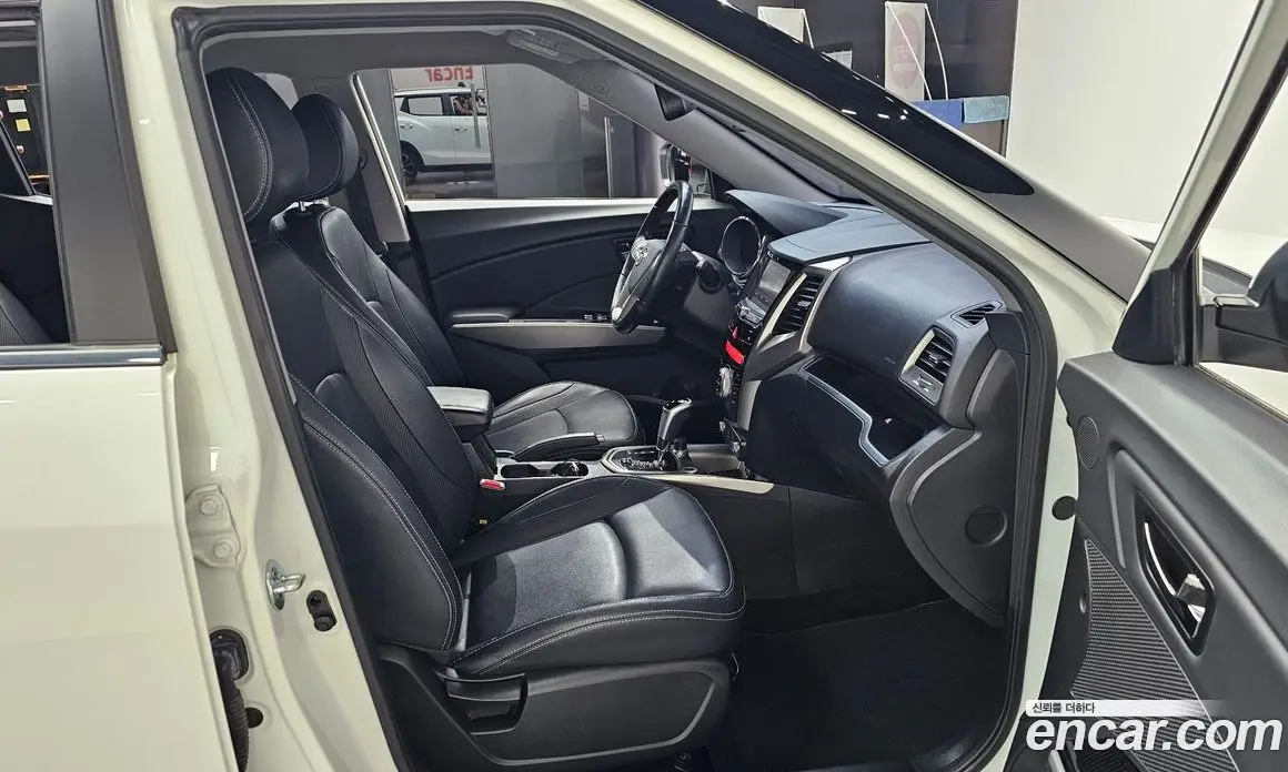 SsangYong TIBOLI 2016 1.6 автомат (гидро), фото 15