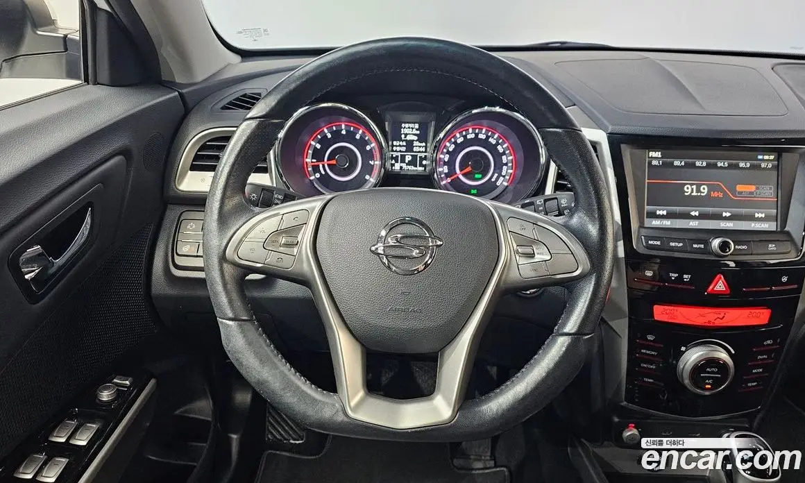 SsangYong TIBOLI 2016 1.6 автомат (гидро), фото 17