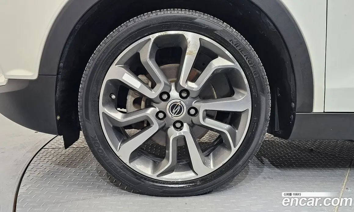 SsangYong TIBOLI 2016 1.6 автомат (гидро), фото 4