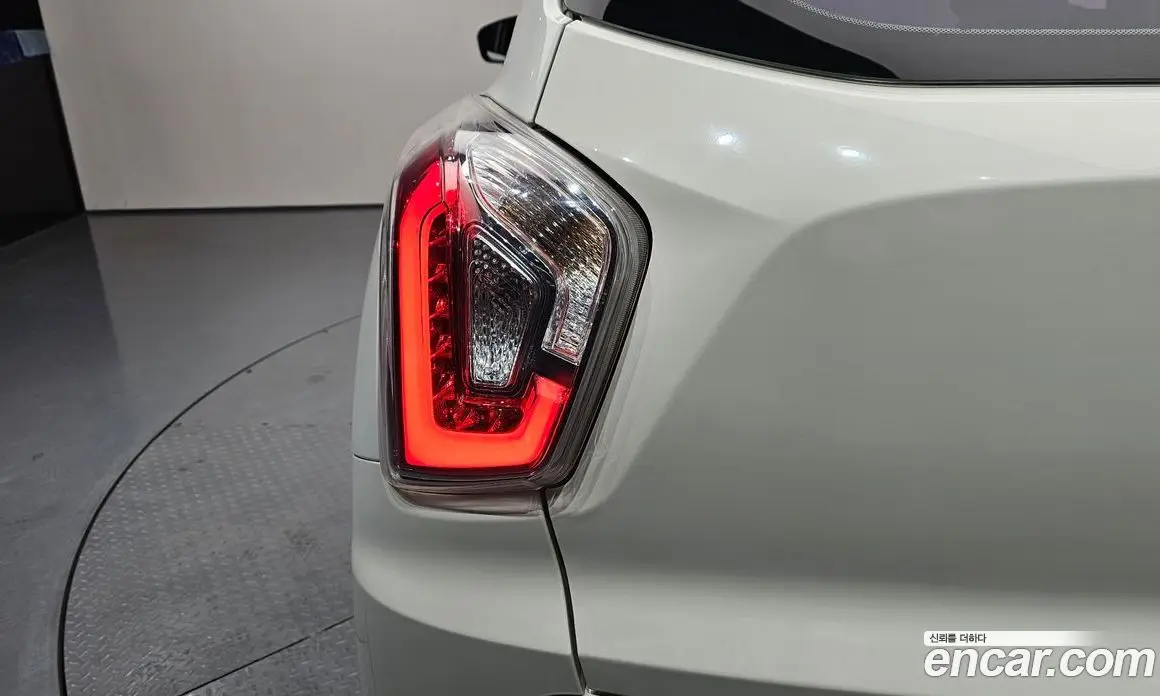 SsangYong TIBOLI 2016 1.6 автомат (гидро), фото 8
