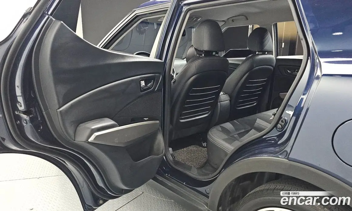 SsangYong TIBOLI 2016 1.6 автомат (гидро), фото 18
