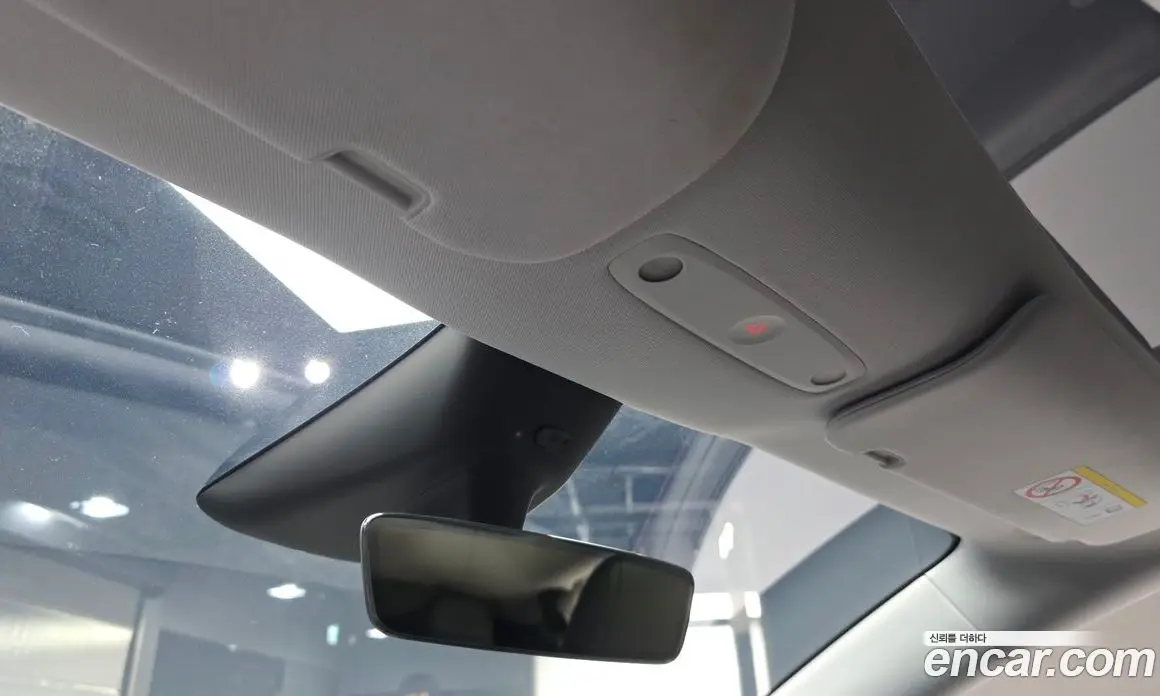 Tesla Model Y 2025 0.2 автомат (гидро), фото 18 Tesla Model Y 2025 0.2 автомат (гидро), фото 18