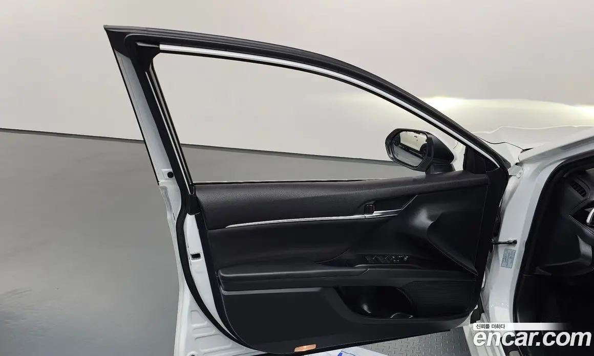 Toyota Camry 2023 2.5 автомат (гидро), фото 14 Toyota Camry 2023 2.5 автомат (гидро), фото 14